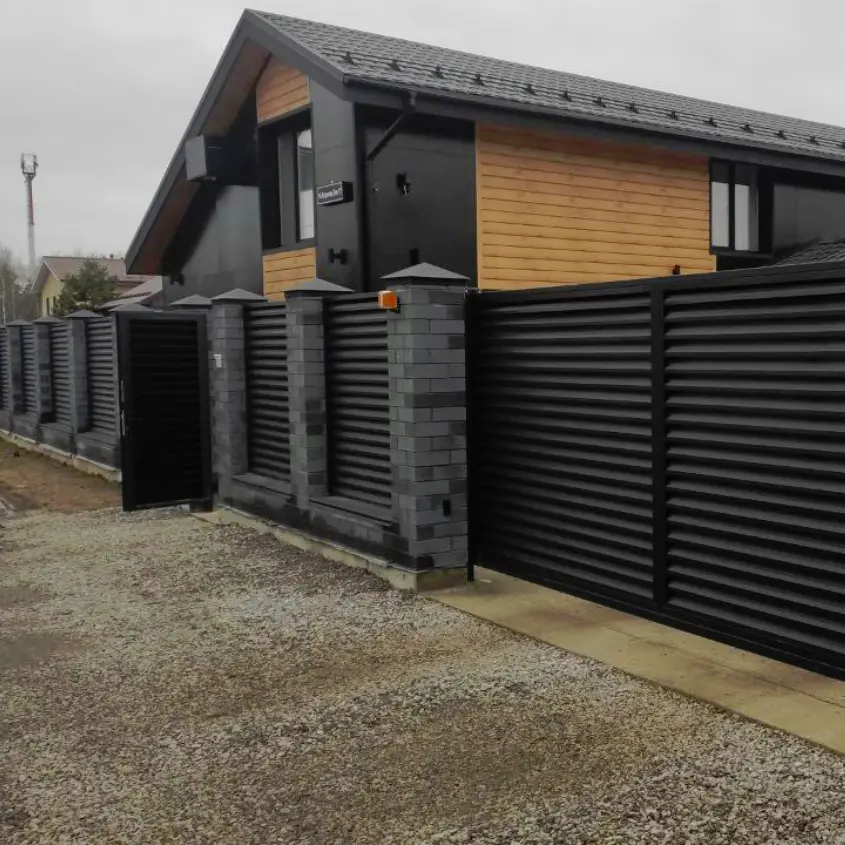 Фото 2 Забор жалюзи ЭКО-Z-US 9005 МАТТЕ черный двусторонний