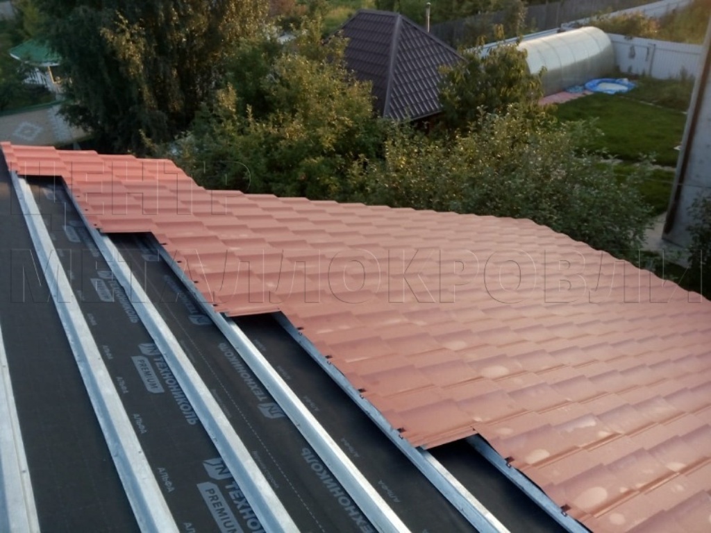 Металлочерепица Геркулес 8004 терракотовый Стальной Бархат от Центра Металлокровли в Томске