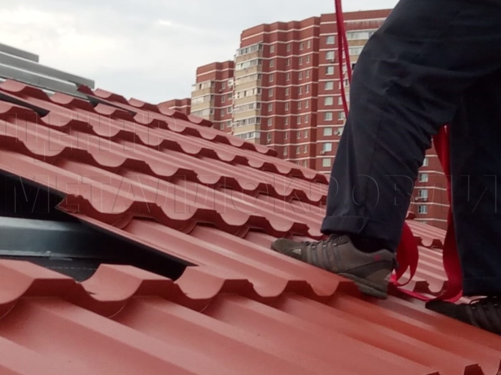 Металлочерепица Геркулес 8004 терракотовый Стальной Бархат от Центра Металлокровли в Томске