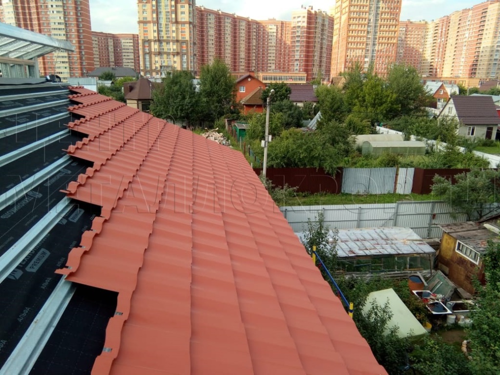 Металлочерепица Геркулес 8004 терракотовый Стальной Бархат от Центра Металокровли в Томске