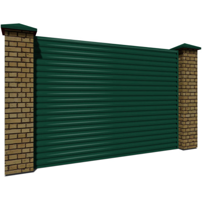 Секция забора жалюзи из ламелей еврожалюзи RAL6005 Зеленый Мох с кирпичными столбами